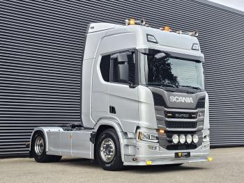 Scania R460 4x2 / RETARDER / FULL AIR / 2 TANKS